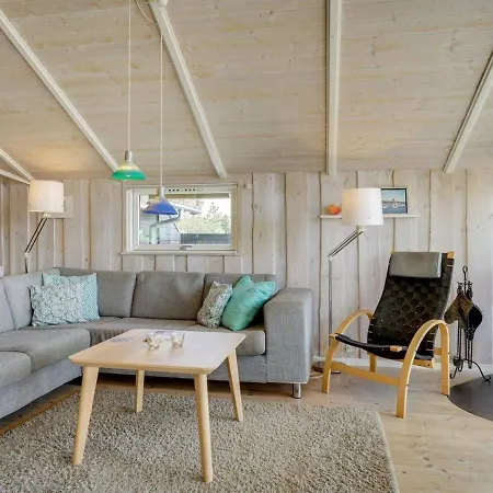 Eddi - 550m From The Sea In Nw Jutland By Interhome * Lokken