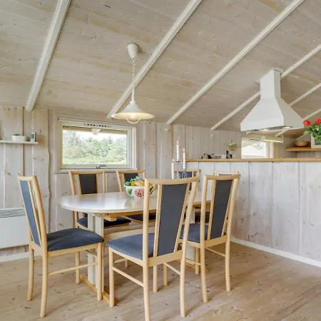 Eddi - 550m From The Sea In Nw Jutland By Interhome * Lokken