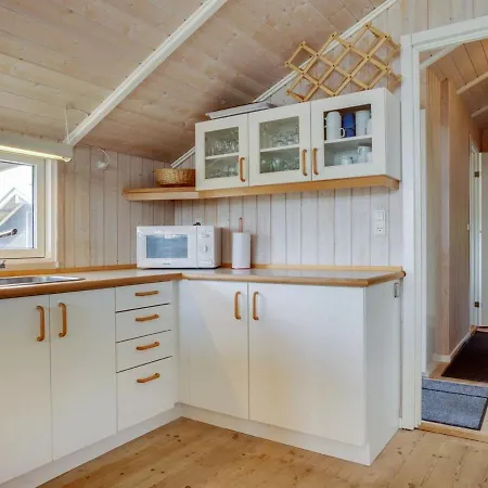 Eddi - 550m From The Sea In Nw Jutland By Interhome Holiday home Lokken