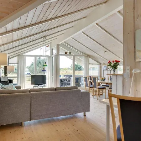 Holiday home Eddi - 550m From The Sea In Nw Jutland By Interhome *